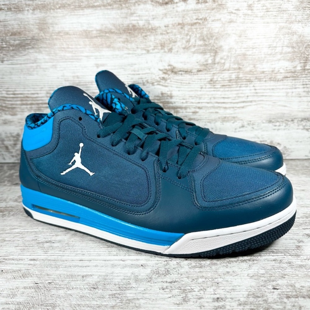 Jordan’s Post-game shoes size 13